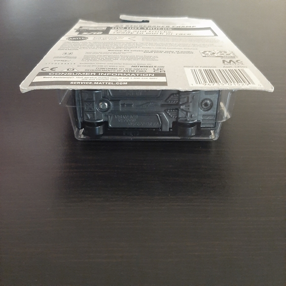 Hot Wheels '63 Studebaker Champ 2022 HW Hot Trucks Diecast - Picture 10 of 11